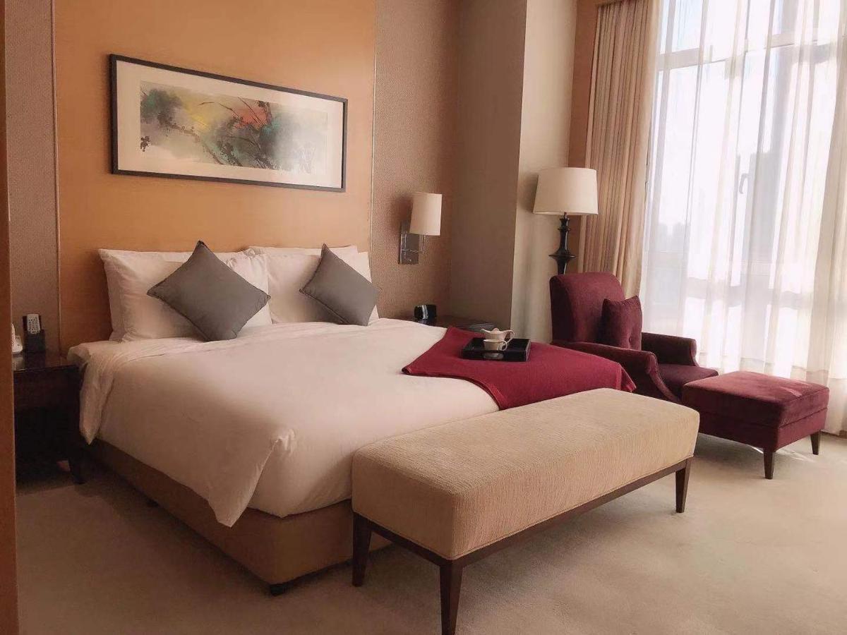 Somerset Grand Central Dalian Bagian luar foto